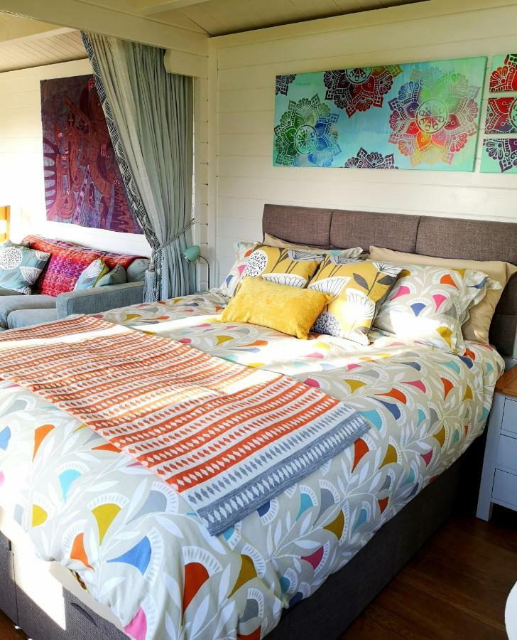 Sunset Hideaway Villa Narberth Ngoại thất bức ảnh